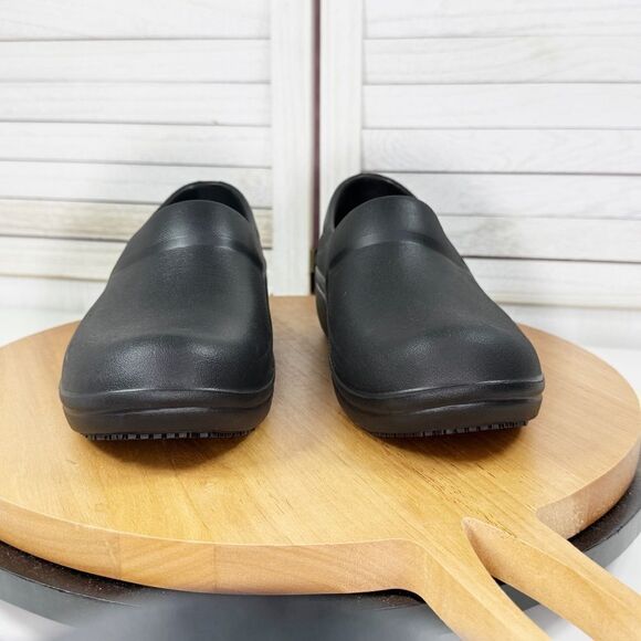 Crocs Neria Pro II Slip Resistant Work Clogs Black 7 Slip On 205384 - Picture 4 of 10